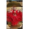 Image 4 : Vintage 1960s Barbies Fashion Dolls and Decorative Plates