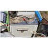 Image 9 : Vintage Household Items, Including Martin Propane Stove, Galvanized Bucket, and More