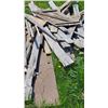 Image 2 : Reclaimed Weathered Wood Planks and Beam