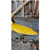 Image 13 : Yellow Electric Scooter with Galaxy 500 Branding