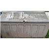 Image 5 : Sterling Gas Grill with Side Shelves and Outdoor Storage Box