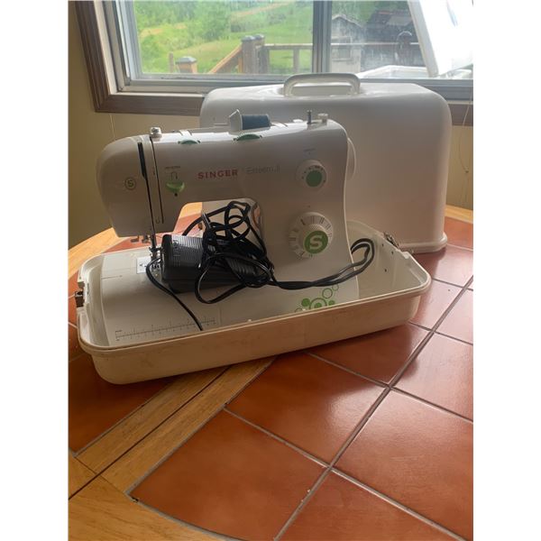 Singer Esteem II Sewing Machine with Foot Pedal and Carrying Case