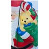 Image 3 : Vintage Blow Mold Illuminated Plastic Santa Claus Holiday Yard Decoration