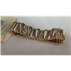 Image 15 : Vintage Costume Jewelry Set Featuring Necklaces, Brooches, and Bracelets