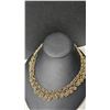 Image 18 : Vintage Costume Jewelry Set Featuring Necklaces, Brooches, and Bracelets