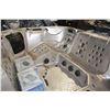 Image 3 : *SUNRANS 7 SEAT AND 1 LOUNGER HOT TUB MODEL SR832A*BAILIFF SEIZURE*