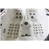 Image 5 : SUNRANS HOT 3 PERSON HOT TUB MODEL 803C*BAILIFF SEIZURE*