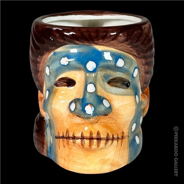 LATE ISSUE 1970s MAI-KAI SHRUNKEN HEAD MUG.