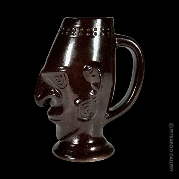 RARE "MAUNA LOA" MEXICO CITY NEW GUINEA BROWN w/ WHITE INTERIOR HANDLED TIKI MUG.