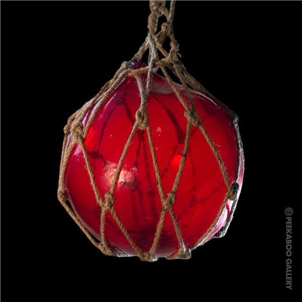ORIGINAL OCEANIC ARTS 12" RUBY RED GLASS FLOAT IN NETTING.