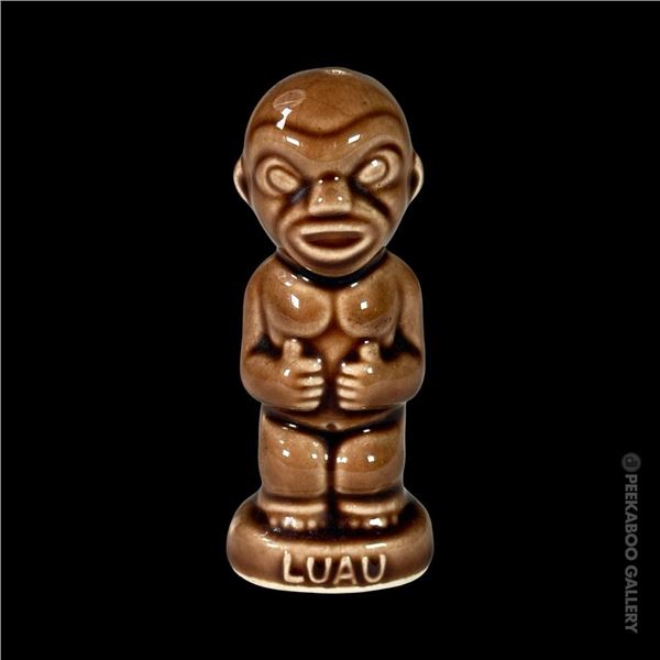 LUAU BEVERLY HILLS, CA SALT SHAKER w/ ORIGINAL OMC STICKER.