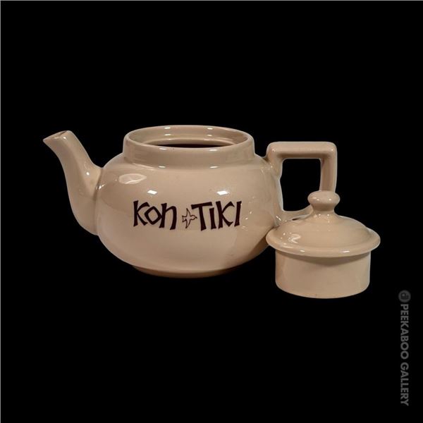 VINTAGE WALKER CHINA "KON-TIKI" (TAN) TEA SERVING POT w/ LID.