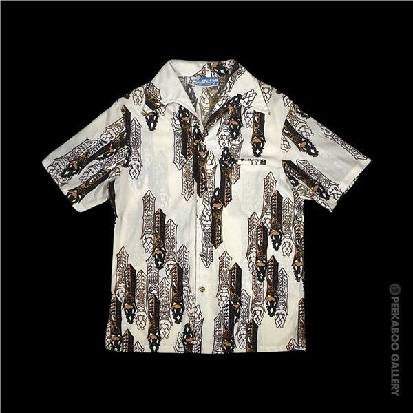 SVEN KIRSTEN KOLLECTION - MOD 1960s REPEATING TIKI PATTERN MEN'S SHIRT.