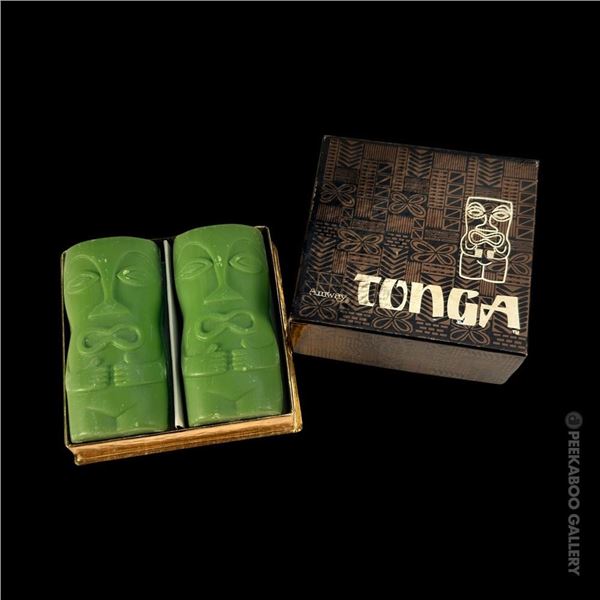 KITCHY AMWAY "TONGA" TIKI SOAP SET IN BOX.