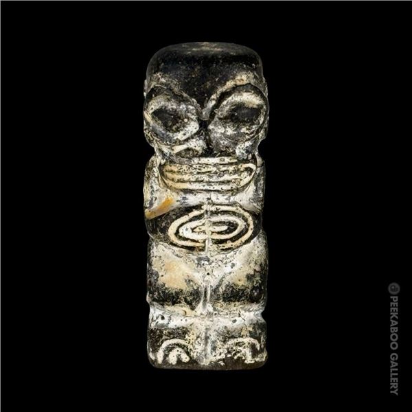 SMALL TAHITIAN TIKI GOD FIGURAL.