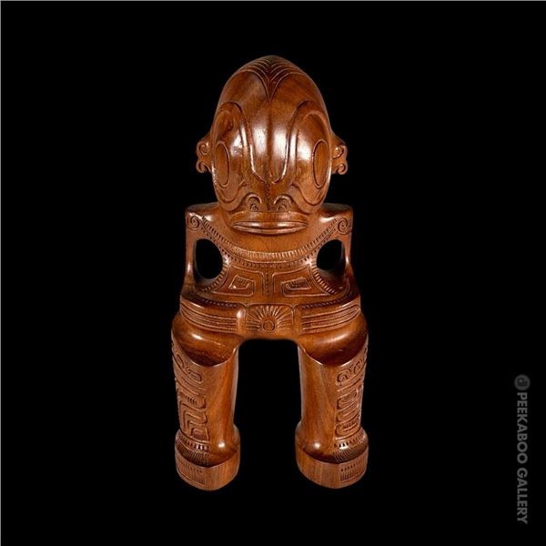 HANDSOME 1960s CARVED MARQUESAN TIKI FIGURE.