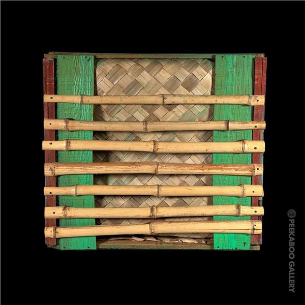 OCEANIC ARTS DECORATIVE BAMBOO COVERED DOCK CARGO CRATE PROP.