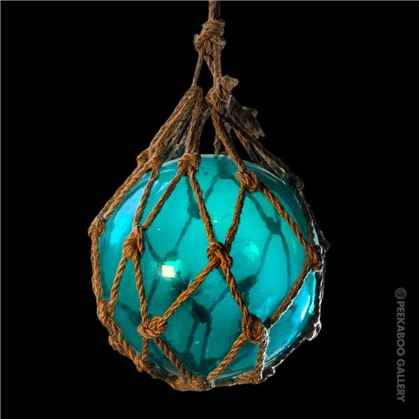 VINTAGE MAI-KAI HAND-BLOWN AQUA GLASS FISHING FLOAT DECOR.