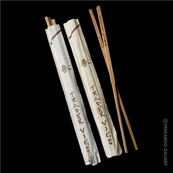 1950s ORIGINAL SET OF TWO (2) TRADER VIC'S BAMBOO CHOPSTICKS IN SLEEVE.