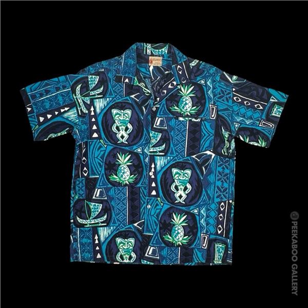 SVEN KIRSTEN KOLLECTION - MOD 1960s BLUE PINEAPPLE OUTRIGGER PATTERN MEN'S SHIRT.