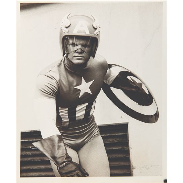 A "Captain America" 1979 Television Movie Photo.