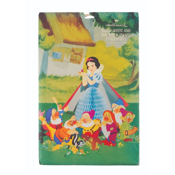 A "Snow White and the Seven Dwarfs" Centerpiece Decoration.