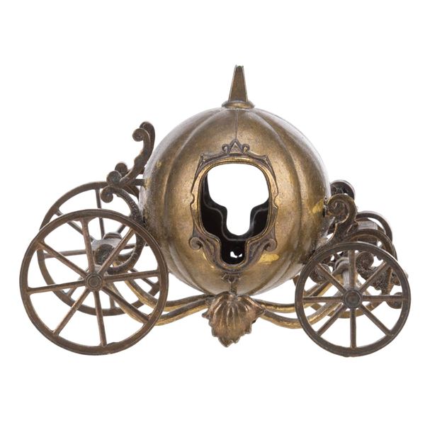 A Cinderella Pumpkin Carriage Trinket Box.