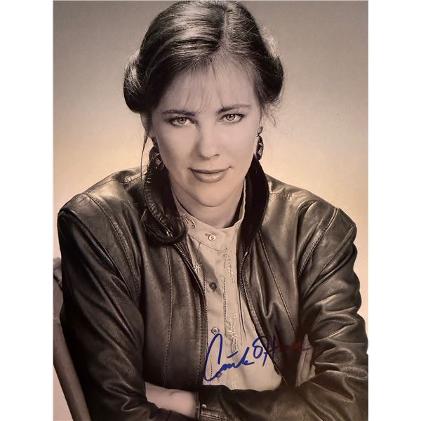 Home Alone Catherine O'Hara signed photo