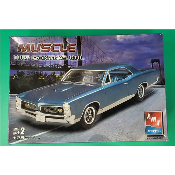 Unbuilt AMT Ertl Muscle 1967 Pontiac GTO 1:25 Scale Model Kit