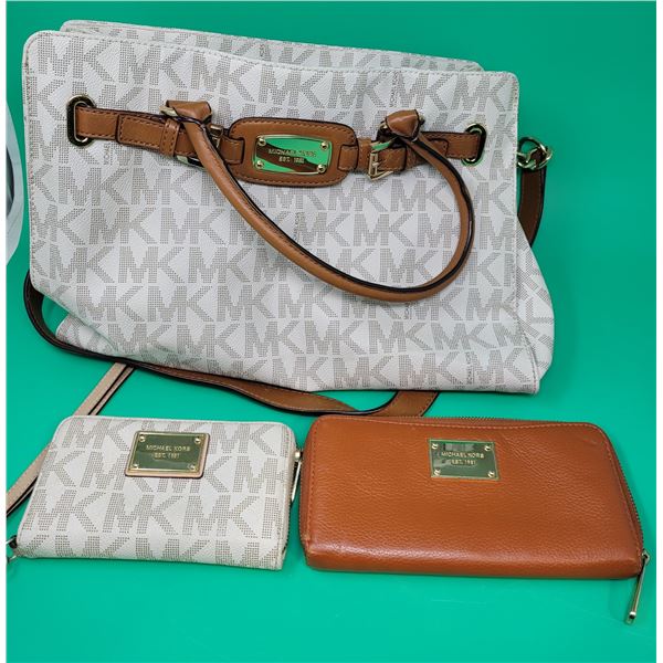 Michael Kors Lot w/ Handbag & 2 Wallets