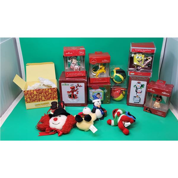 Lot of Assorted Christmas Ornaments & Decor w/ Hallmark