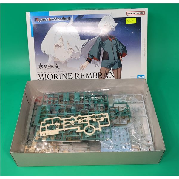 Unbuilt Bandai Miorine Rembran Model