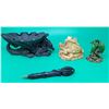Image 2 : 3 Dragon Figurines & Pen