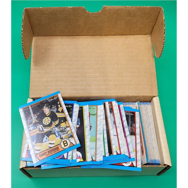 Lot of Assorted O-Pee-Chee Hockey Cards
