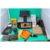 Image 1 : VTG Camera lot and Accessories