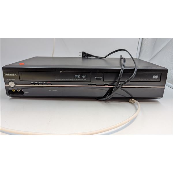 Toshiba DVD Video Player/Video Cassette Recorder Combo