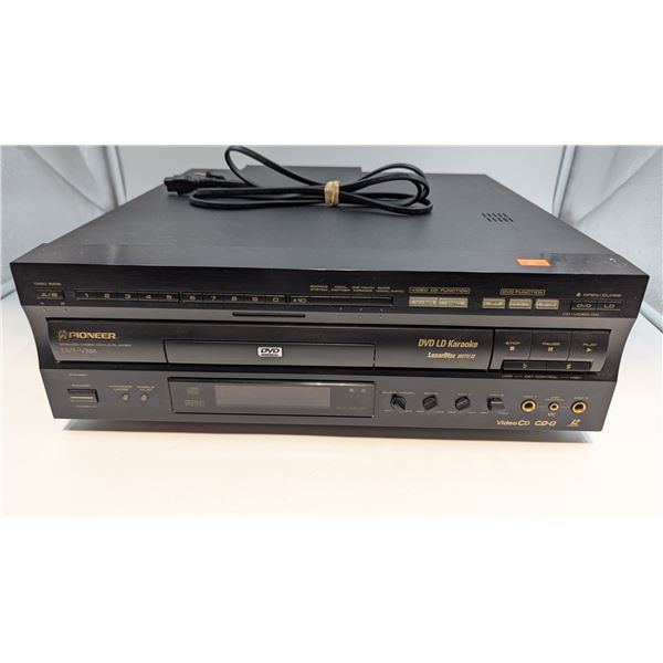 Pioneer DVL-V888 DVD/CD/Video CD/LD Player