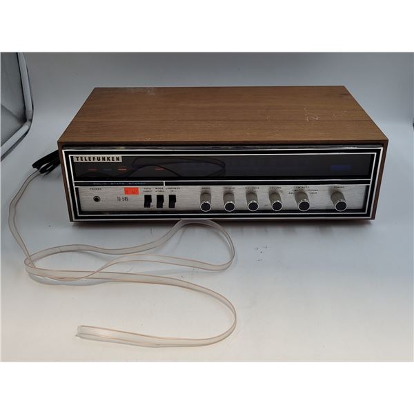 VTg TeleFunken AM/FM Radio