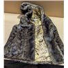 Image 3 : Peter Nygard Faux Fur Vest