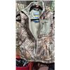 Image 4 : Cabela's Vest & Huntshield Jacket