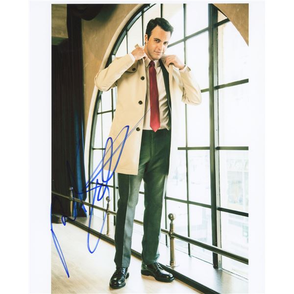 Veep signed photo