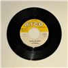 Image 1 : The Fireballs Bottle of Wine 45 Album