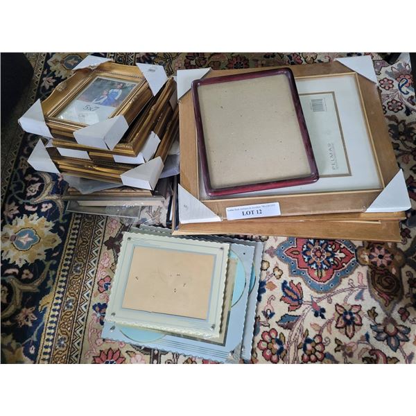 Picture Frames in Varying Sizes and Styles