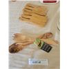 Image 6 : Kitchen Decor and Accessories with Johnnie Walker Items