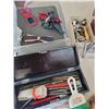 Image 6 : Home Decor and Collectibles Lot with Razors, Envelopes, and Jewelry