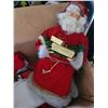 Image 3 : Christmas Mystery Lot Featuring Decor, Figurines, and Accessories