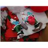 Image 4 : Christmas Mystery Lot Featuring Decor, Figurines, and Accessories