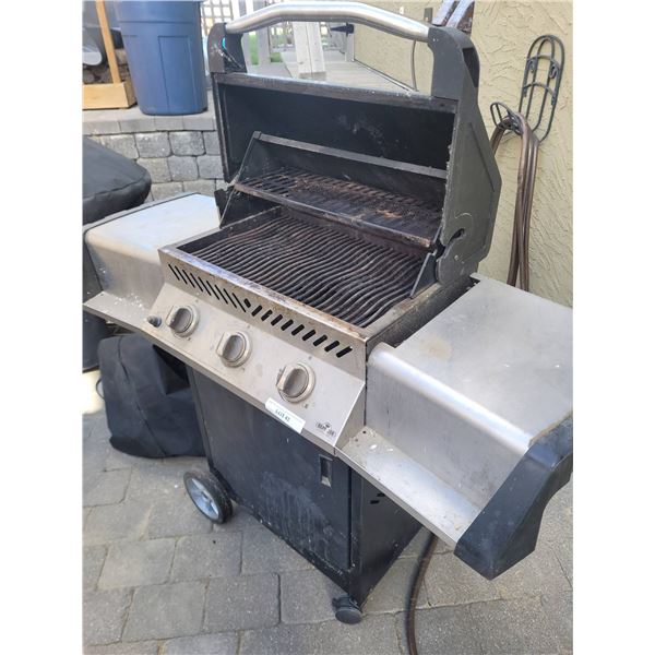 Napoleon Four-Burner Gas Grill with Side Shelves