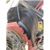 Image 5 : Craftsman 5.50 HP Self-Propelled Lawn Mower with 22-Inch Cutting Width