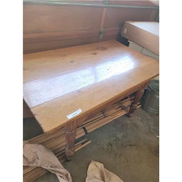 Handmade Antique Pine Table from Late 1800s, Quebec Origin